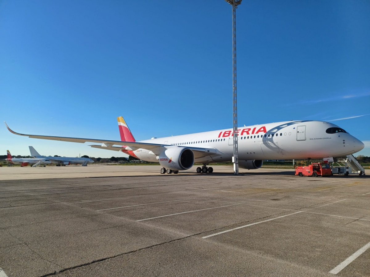 EuropaPress 5657011 real acadèmia espanyola nou airbus a350 iberia incorpora flota