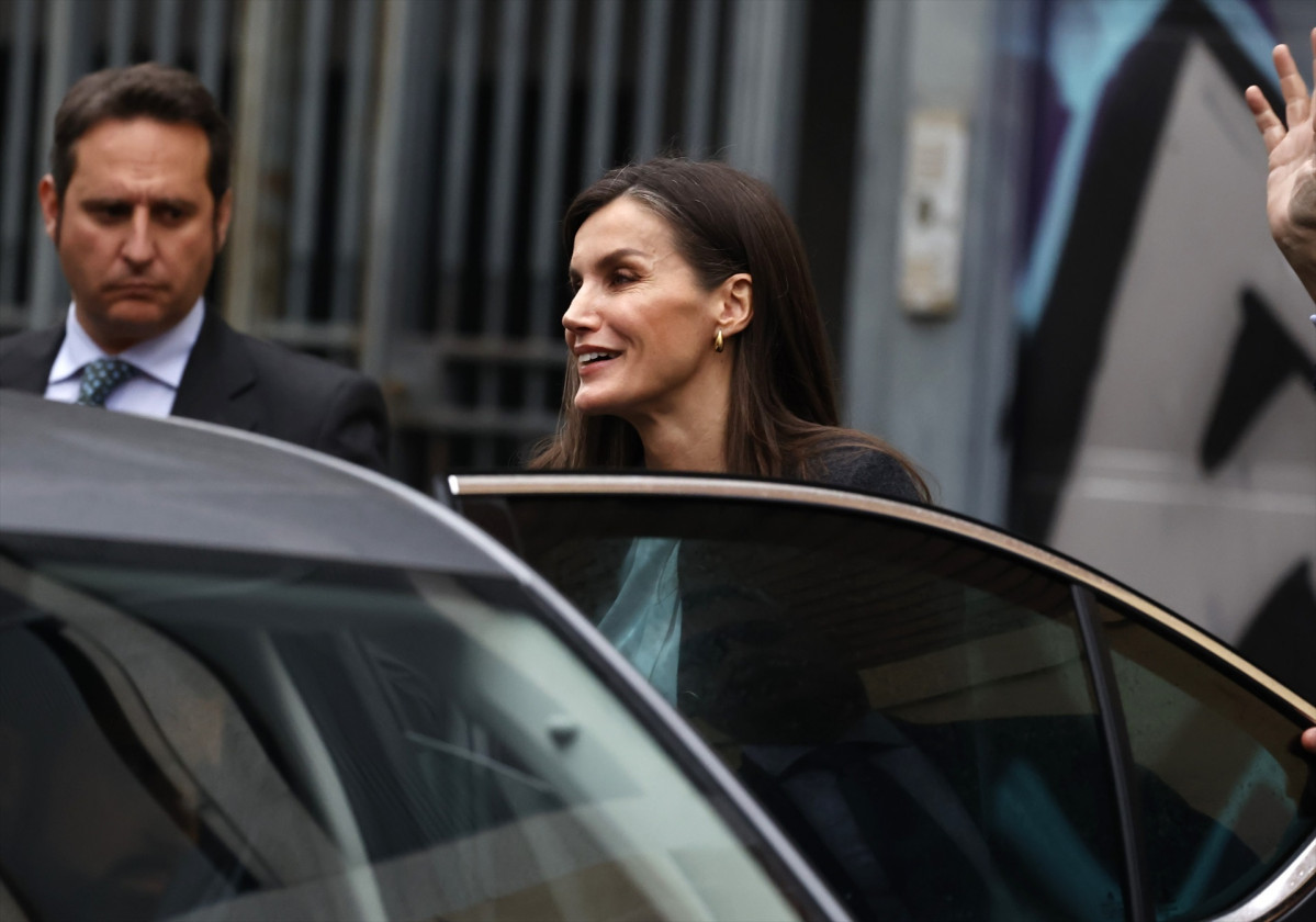 EuropaPress 5691571 reina letizia sortida primera reunion treball anus associacio espanola contra