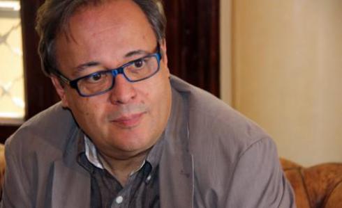 Mor l'escriptor i periodista Joan Barril als 62 anys