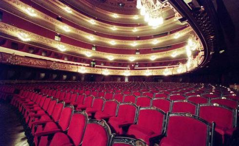 El Liceu diu que la vaga de acomodadors fa perillar el seu projecte d'integració laboral