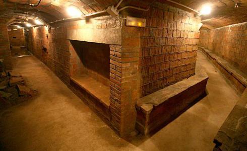 El Museu Agbar de les Aigües obre el refugi antiaeri de la Central de Cornellà