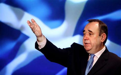 Salmond anuncia la seva dimissió després del rebuig a la independència en el referèndum