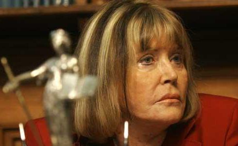 María ServiniLa jutgessa argentina ordena detenir els exministres Martín Vila i Utrera Molina per crims del franquisme