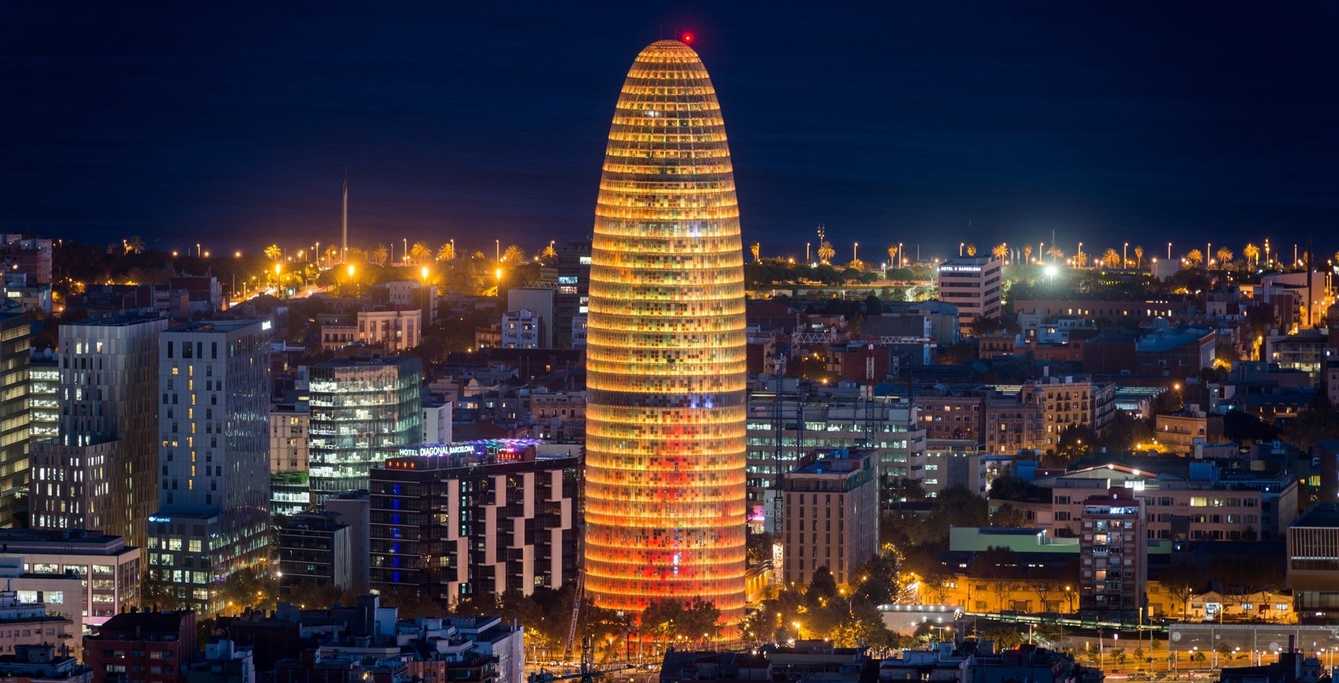 Torre Agbar nit