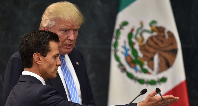 Trump pena nét